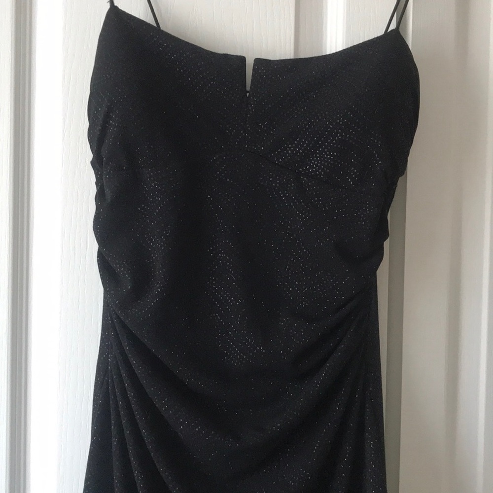 Dress - Picture 2 of 8
